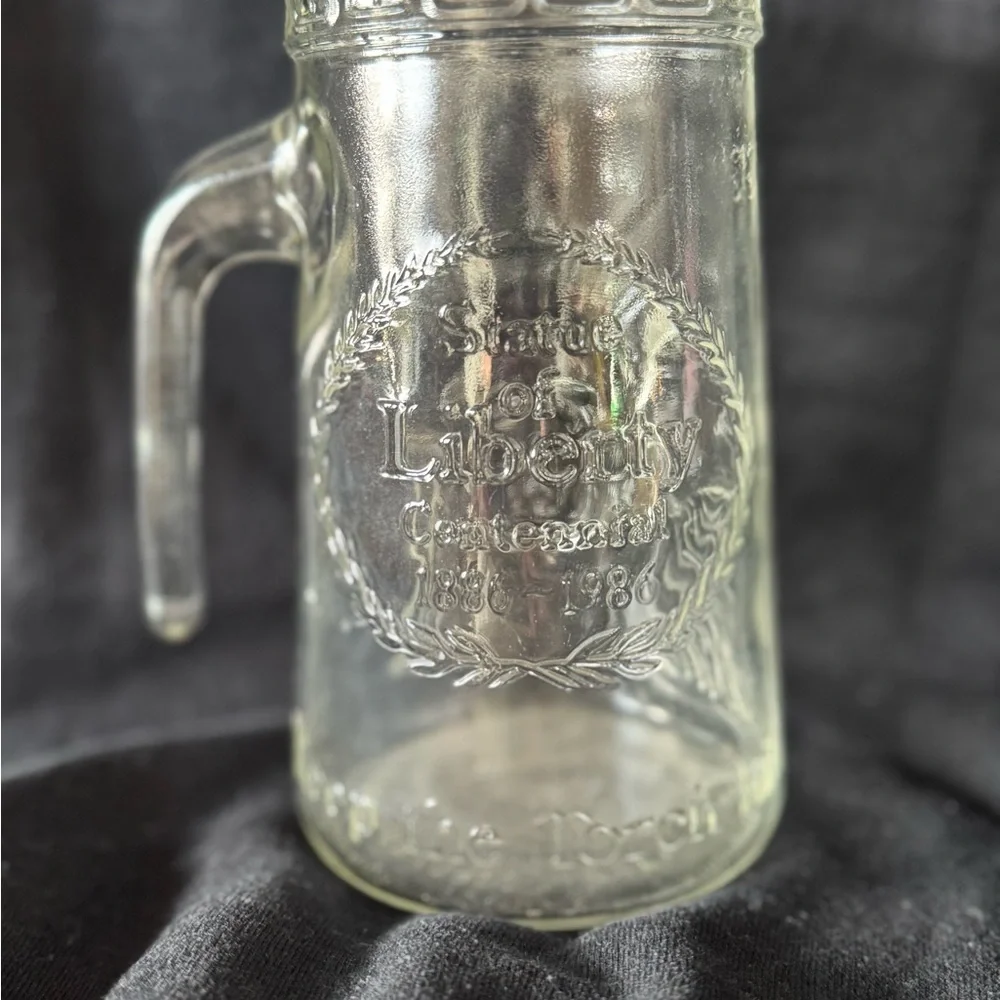 Vintage 1985 Statue of Liberty Centennial 1886-1986 Glass Mug Cup ANCHOR HOCKING